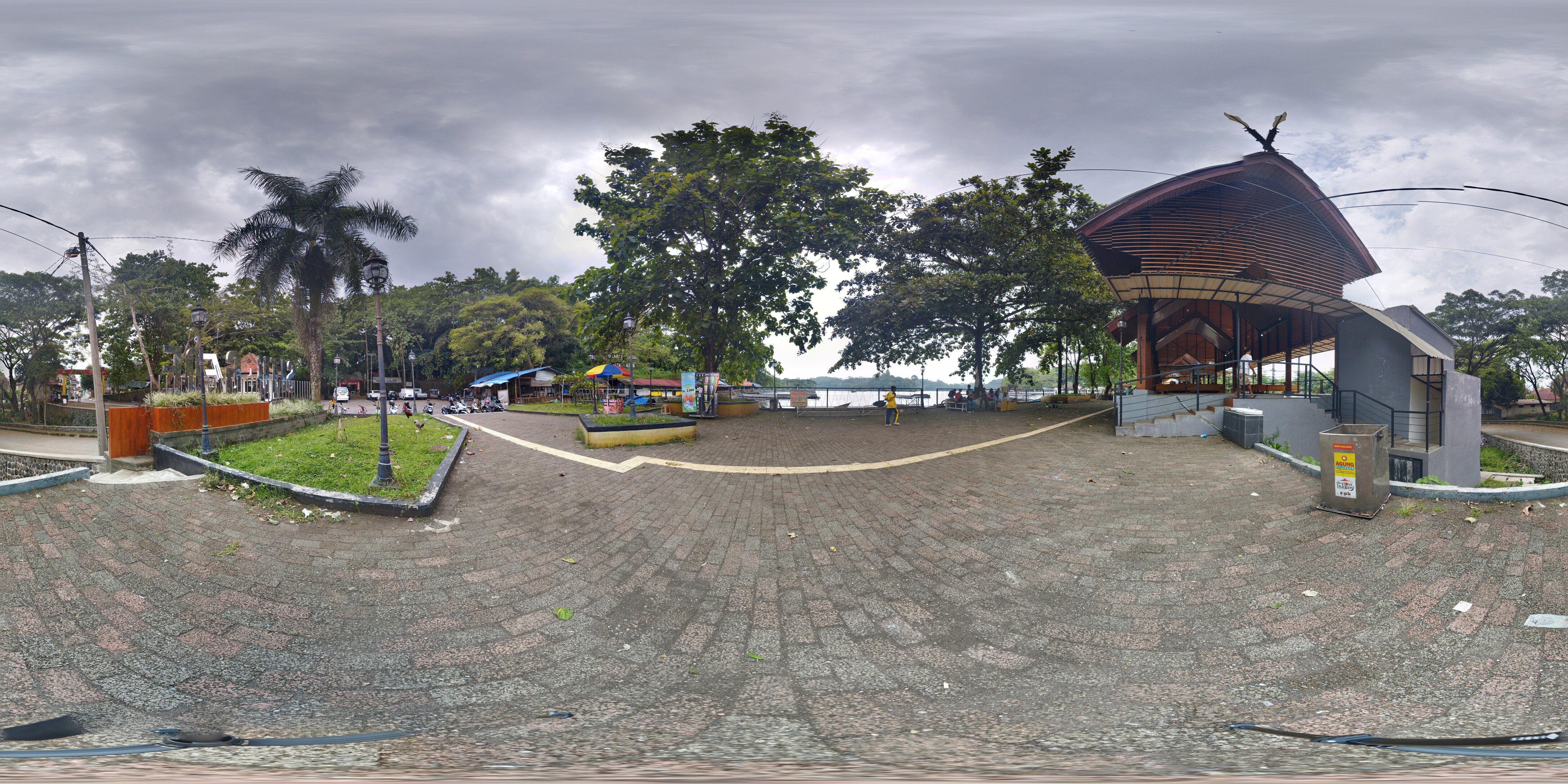 Situ Gede Persimpangan